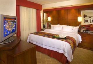 By Marriott 3* Fairfax