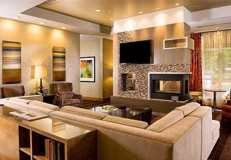Hotel By Marriott